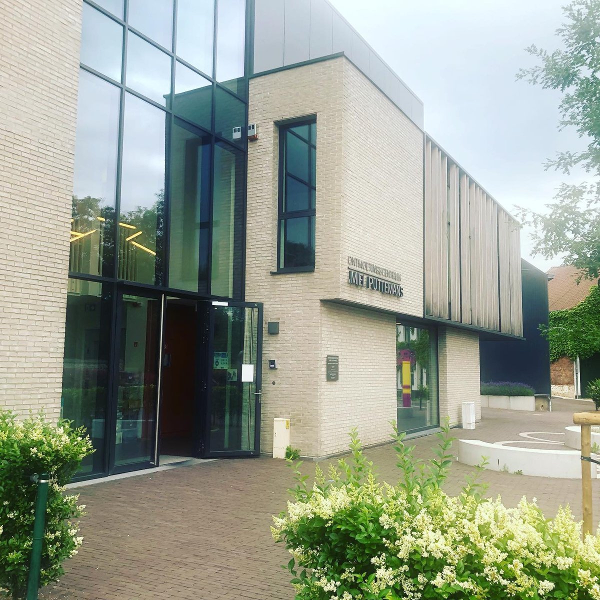 Miel Puttemans zaal Knutsel Knotsel